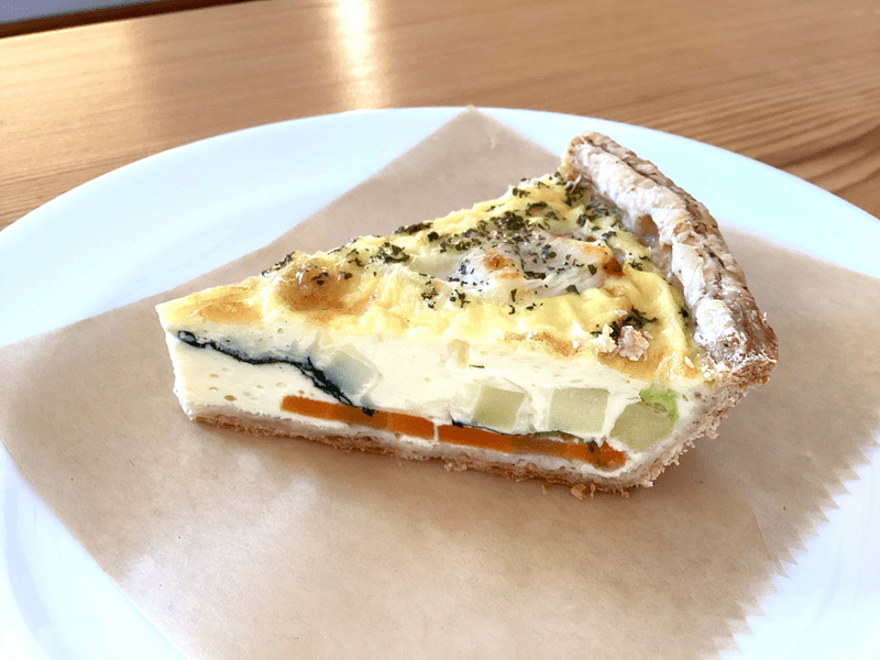 季節の野菜の豆乳キッシュ