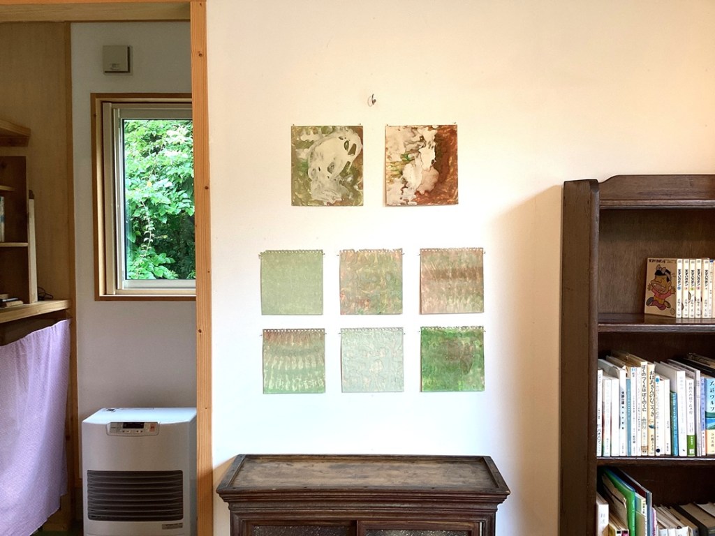 髙濱浩子さん個展「永遠の根っこ」